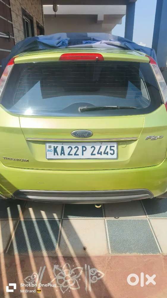 Ford Figo 2010 Petrol 82000 Km Driven