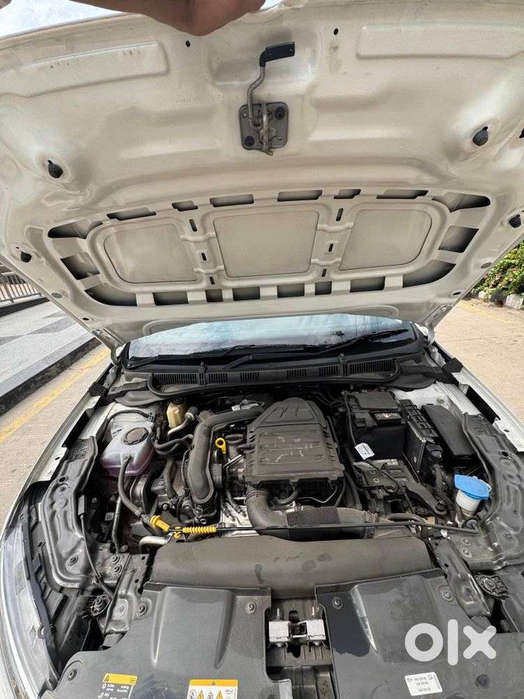 Volkswagen Virtus Highline Plus 1.0 Tsi At, 2024, Petrol
