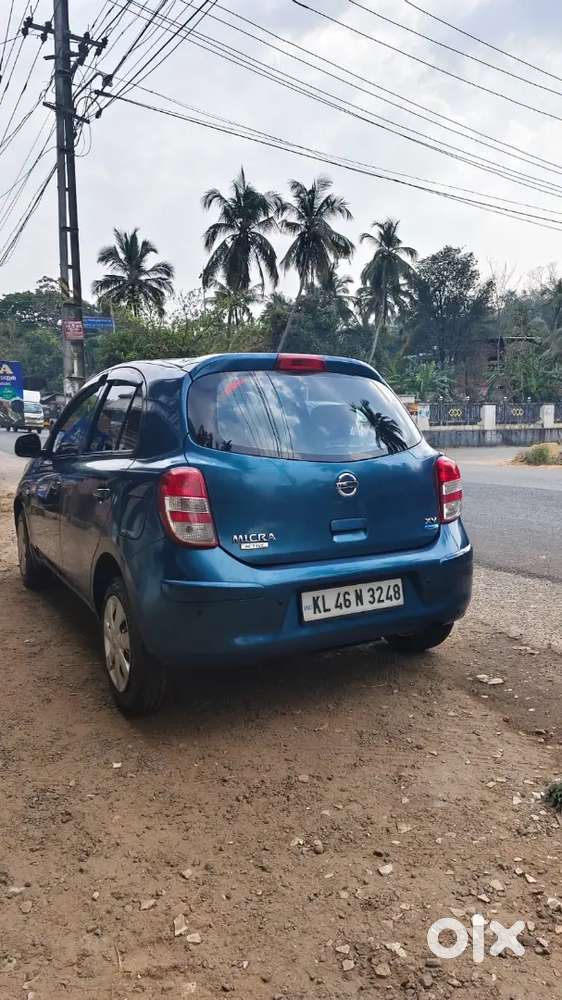 Nissan Micra Active 2016 Petrol Well Maintained