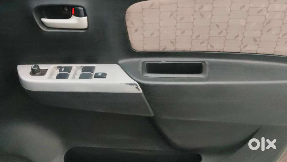 Maruti Suzuki Wagon R 1.0 Vxi, 2014, Petrol