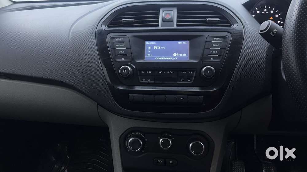 Tata Tiago 1.2 Revotron Xt, 2018, Petrol