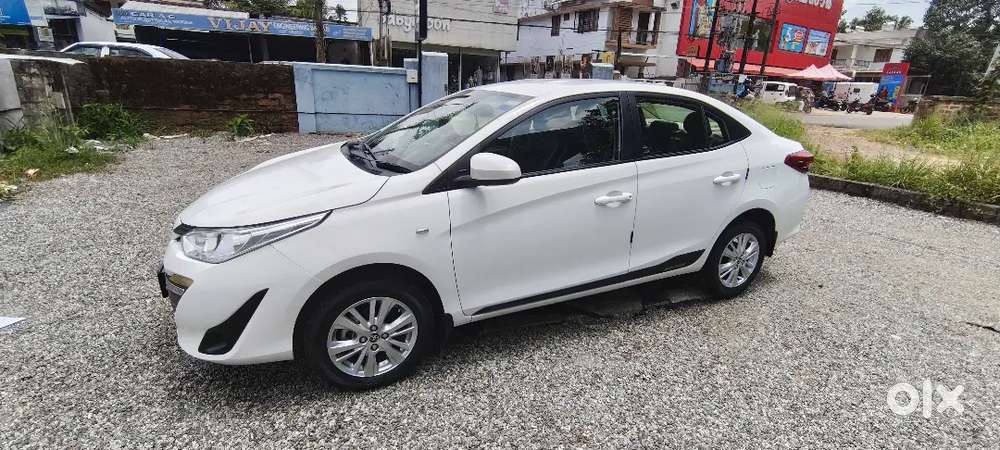 Toyota Yaris 1.5 J 2020