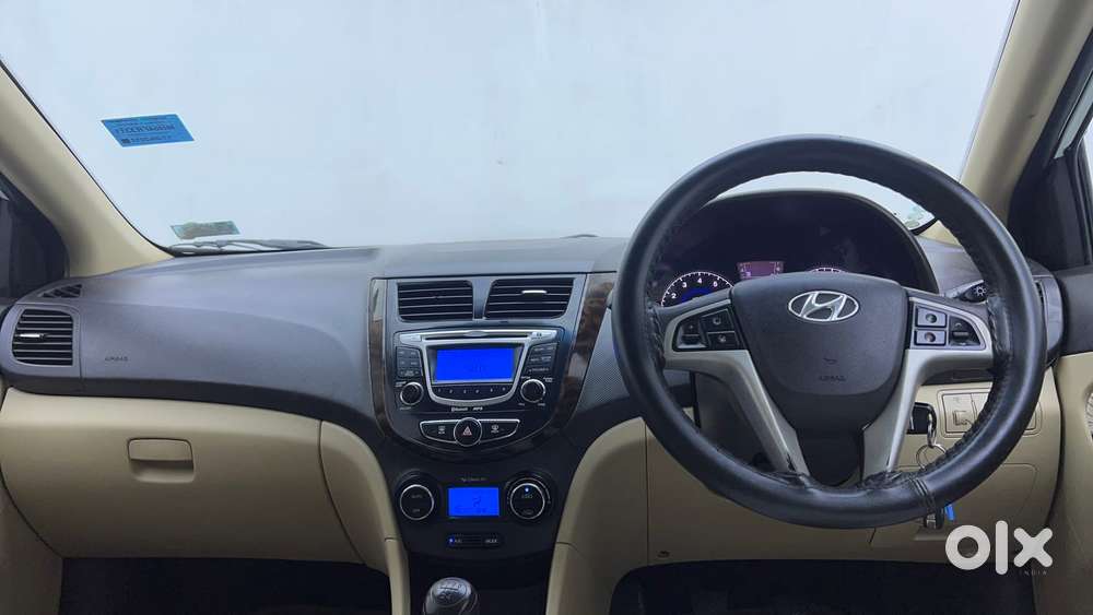 Hyundai Verna 1.6 Vtvt Sx, 2012, Petrol