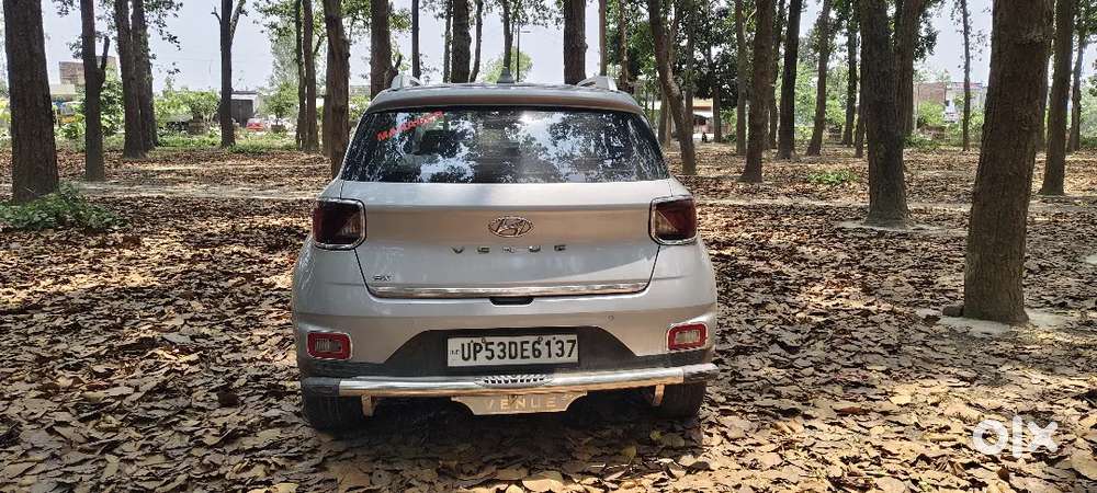 Hyundai Venue 2019 Diesel 70000 Km Driven