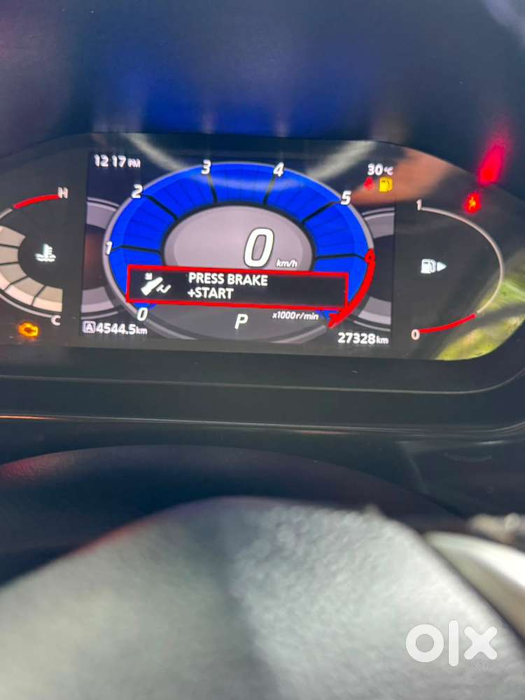 Nissan Magnite 1.0 Xv Premium Turbo Cvt (o), 2021, Petrol
