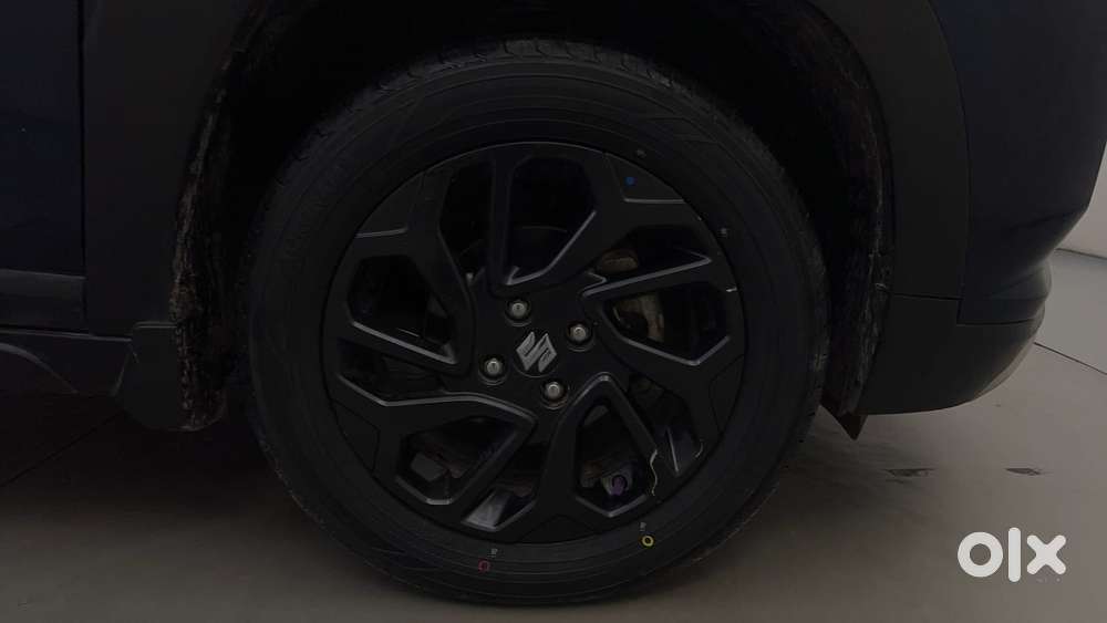 Maruti Suzuki Fronx Delta Plus 1.2l Mt, 2024, Petrol