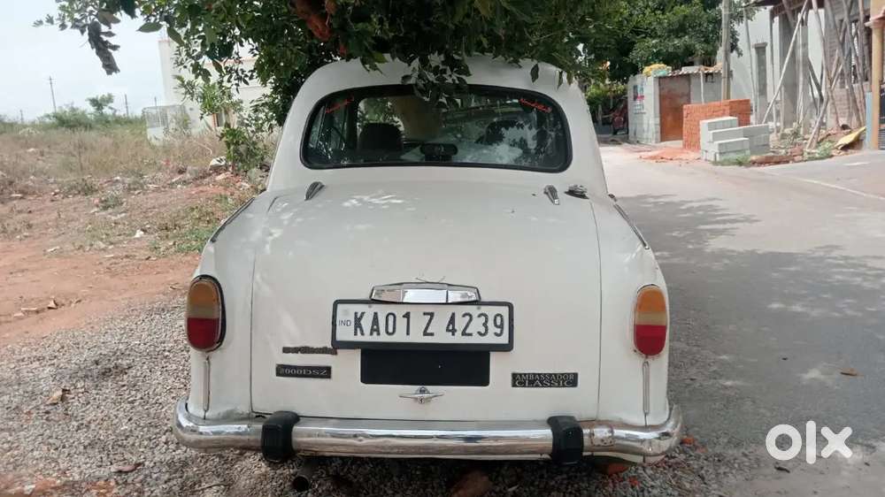 Ambassador Classic 2001 Model