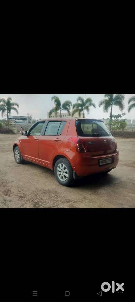 Maruti Suzuki Swift, 2011, Petrol