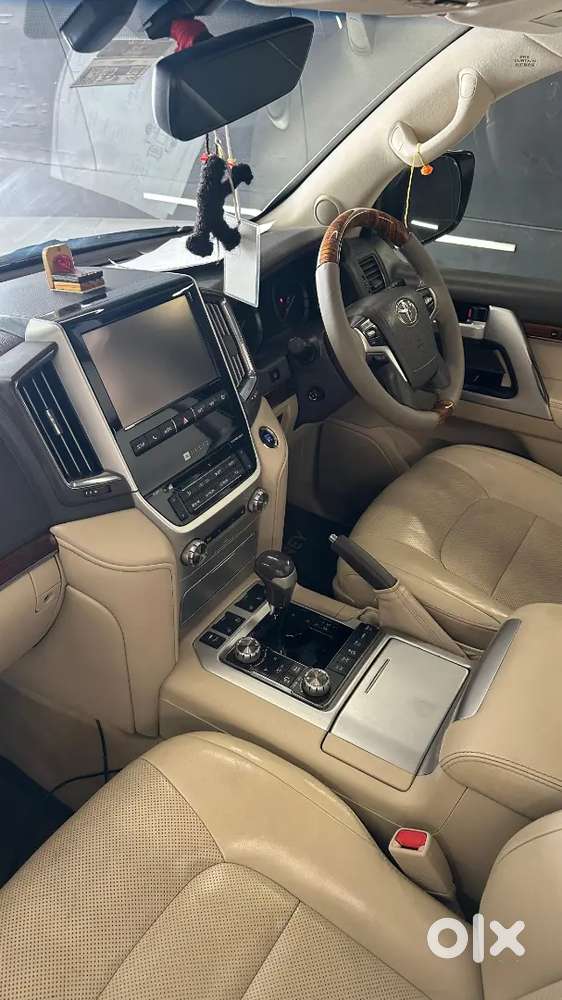 Toyota Land Cruiser Vx 2018