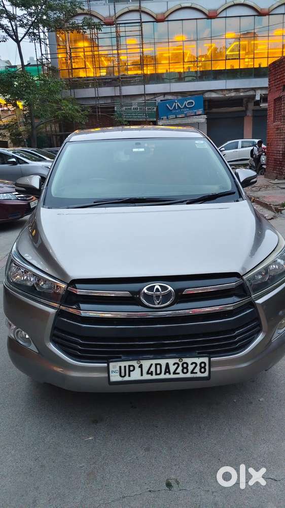 Toyota Innova Crysta 2.8 Gx At, 2016, Diesel