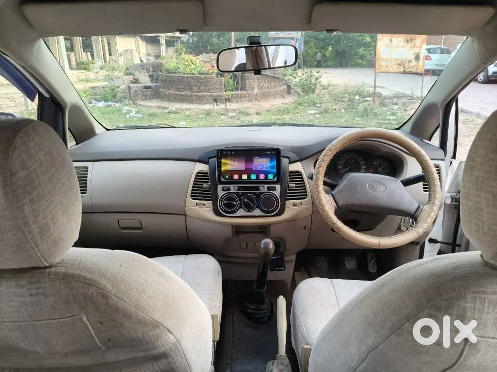 Toyota Innova 2010 Diesel Well Maintained