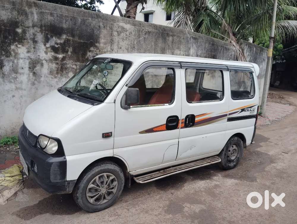 Maruti Suzuki Eeco 7 Seater S White 2015  Petrol + Cng