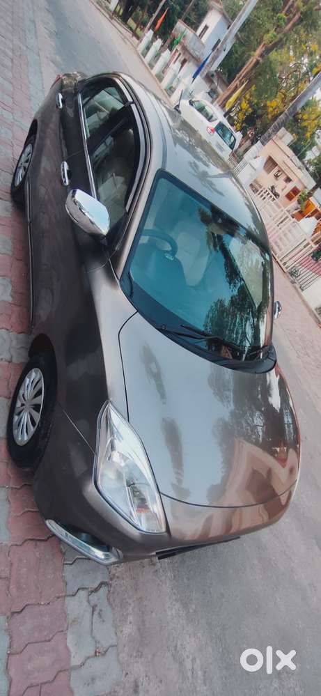Maruti Suzuki Dzire 1.2 Vxi Cng, 2022, Cng & Hybrids