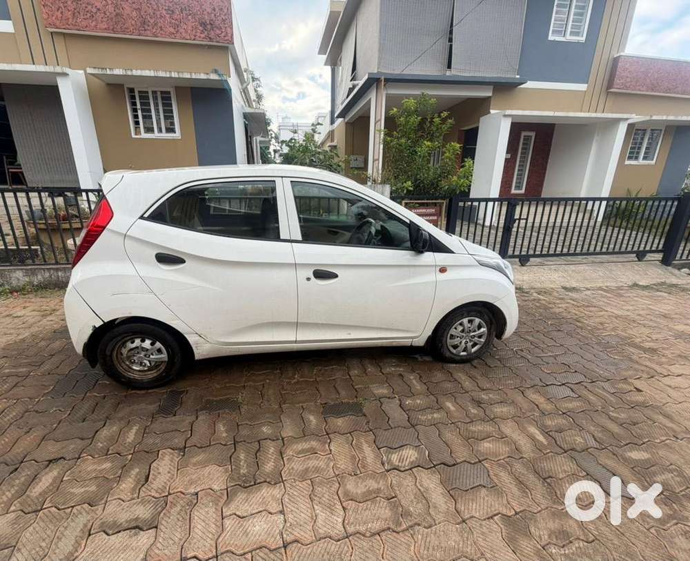 Hyundai Eon 2012 Petrol Well Maintained