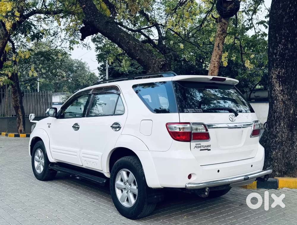 Toyota Fortuner, 2010, Diesel