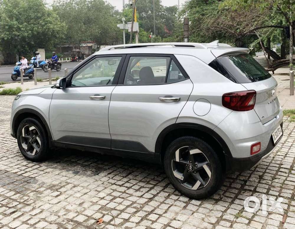 Hyundai Venue Sx Plus Turbo Dct, 2019, Petrol