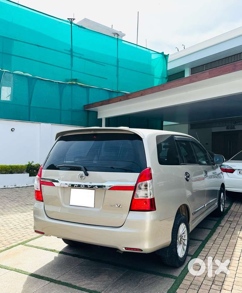 Toyota Innova Diesel 2012 Vx Orginal Kerala