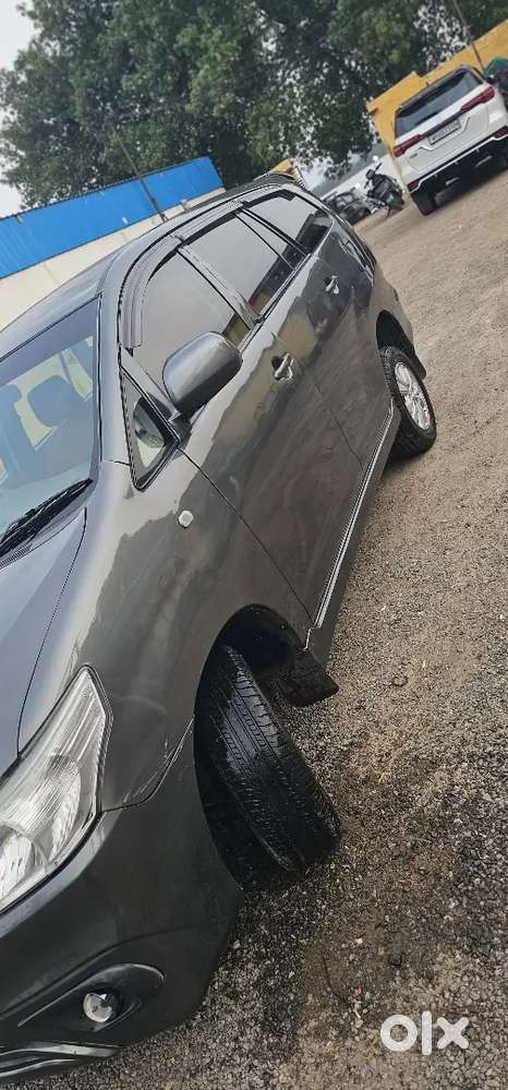 Toyota Innova 2012 Diesel 181000 Km Driven