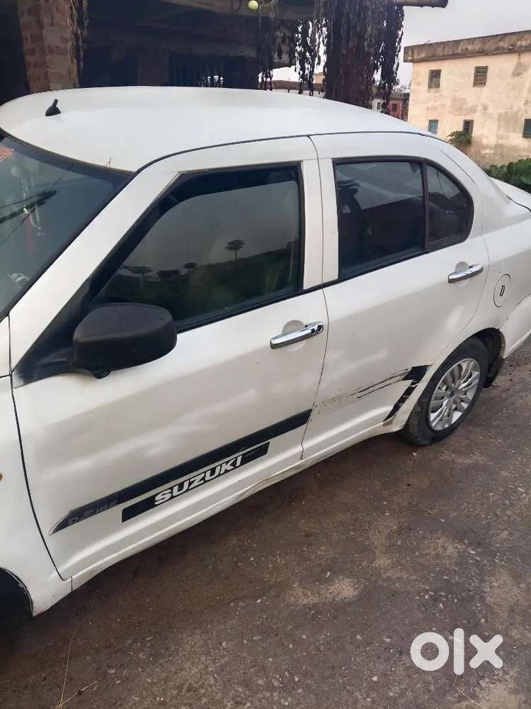 Nice Car Jisko Bhi Lena Hai Le Lo