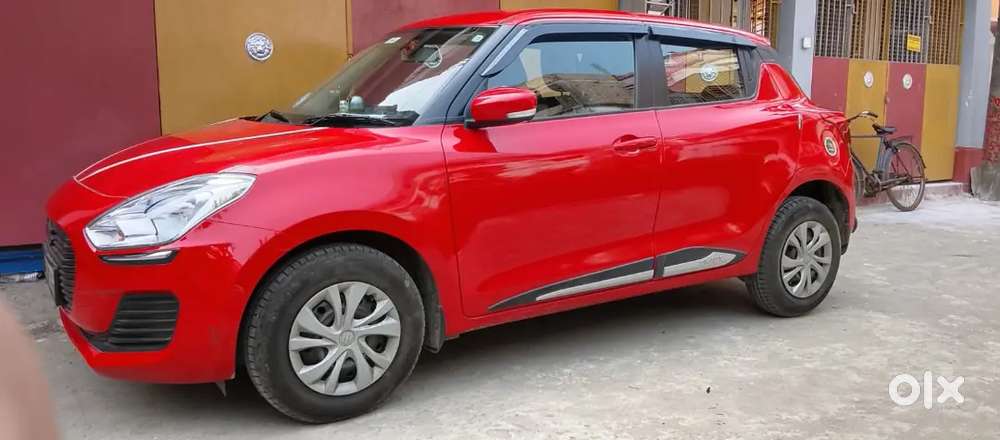 Maruti Suzuki Swift 2018 Petrol 9600 Km Driven