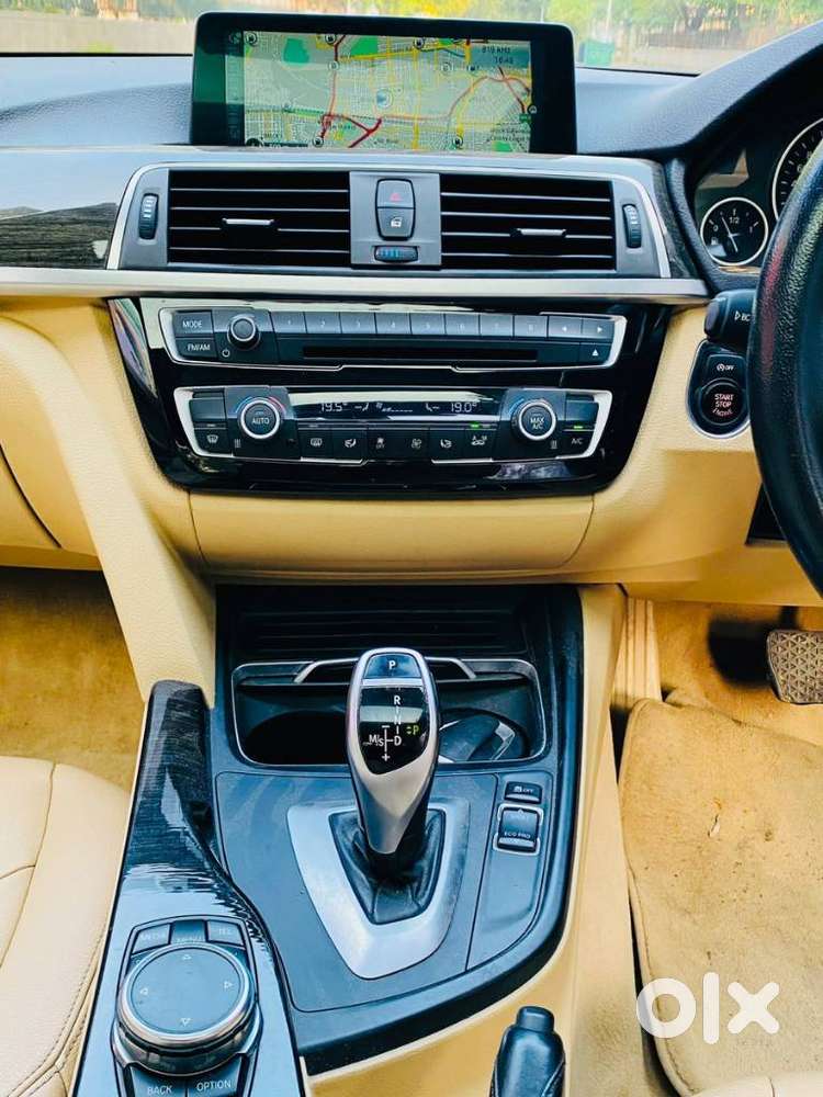 Bmw 3 Series 2.0 320i Luxury Line, 2016, Petrol