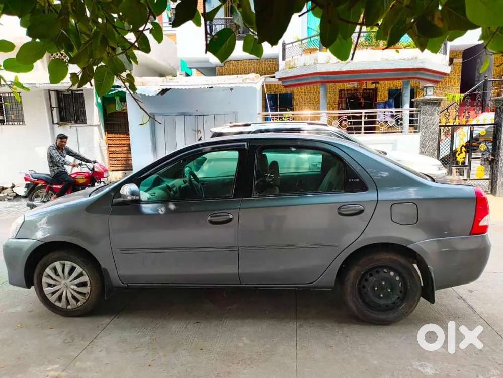 Toyota Etios [2014] Petrol