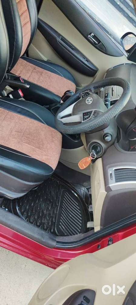 Hyundai I20 2010-2012 1.2 Sportz, 2011, Petrol