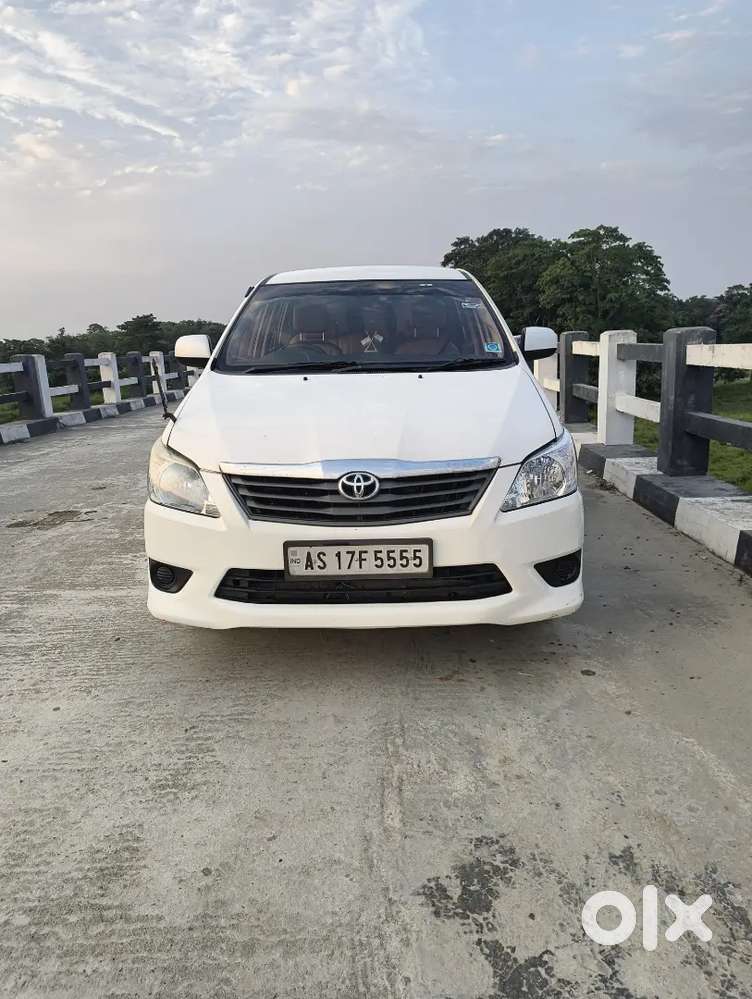 Toyota Innova 2016 Diesel Well Maintained