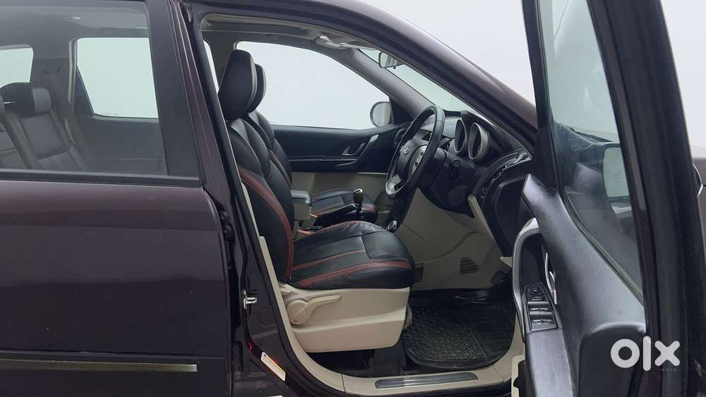 Mahindra Xuv500 W9 2wd, 2018, Diesel