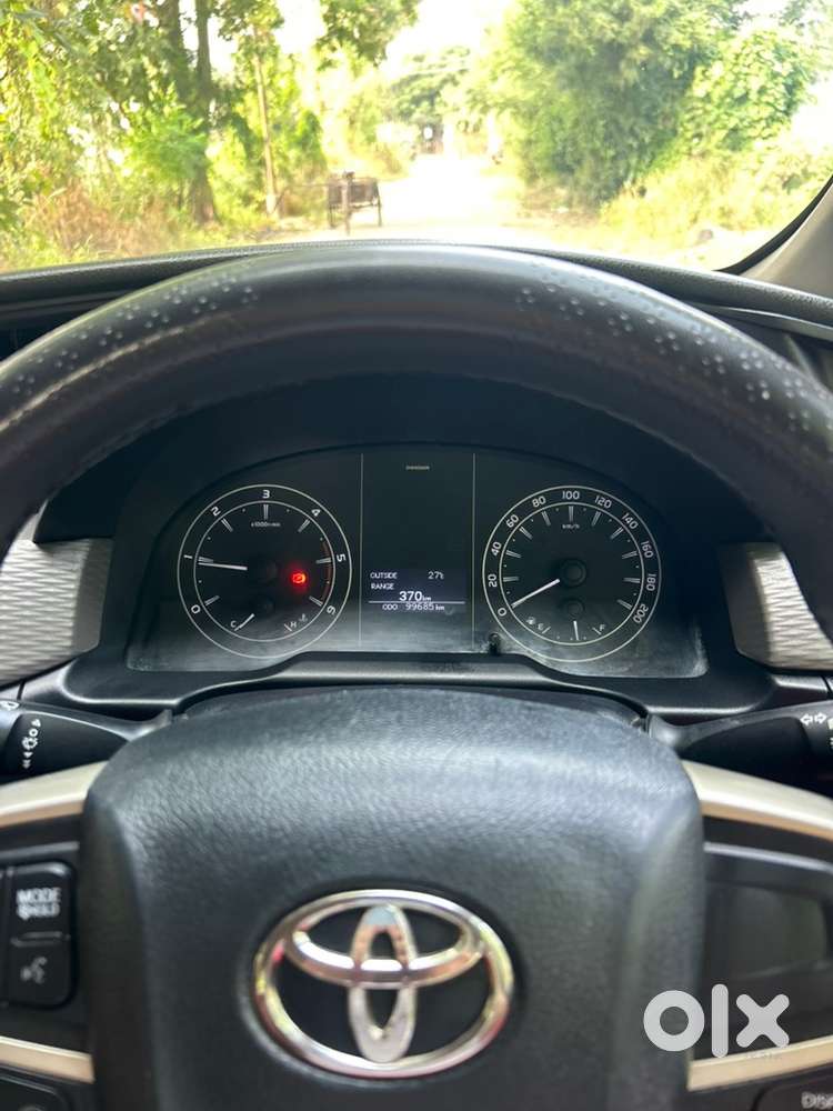 Toyota Innova Crysta 2019