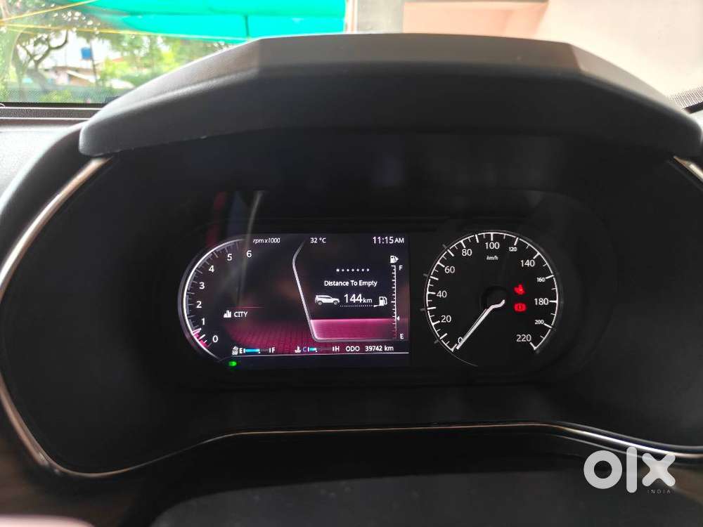 Tata Safari 2022 Diesel 39800 Km Driven
