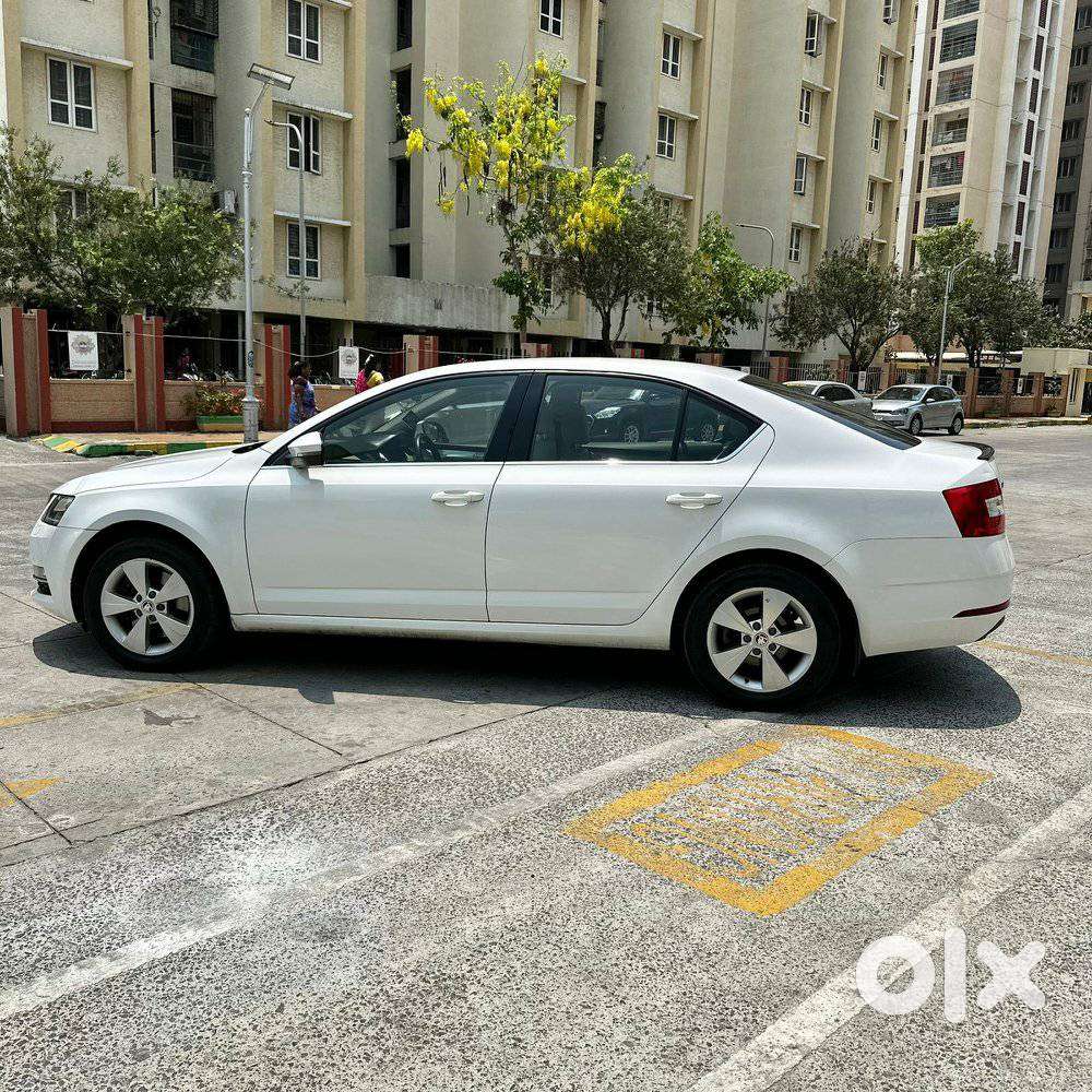 Skoda Octavia 1.8 Tsi At Style, 2018, Petrol