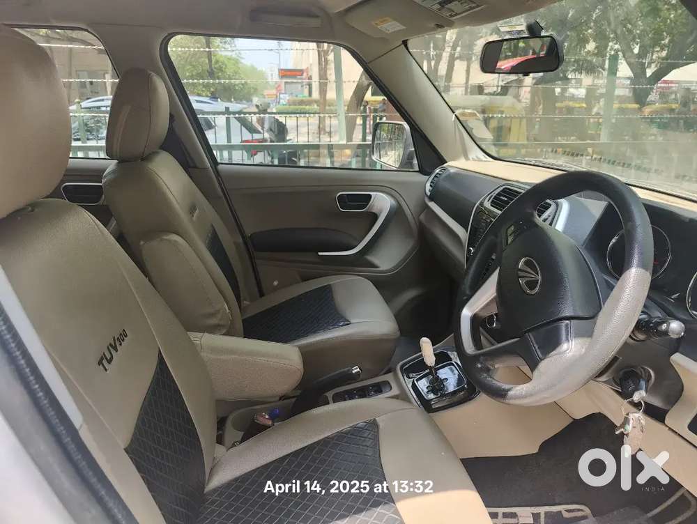 Mahindra Tuv 300 2017 Diesel 64000 Km Driven