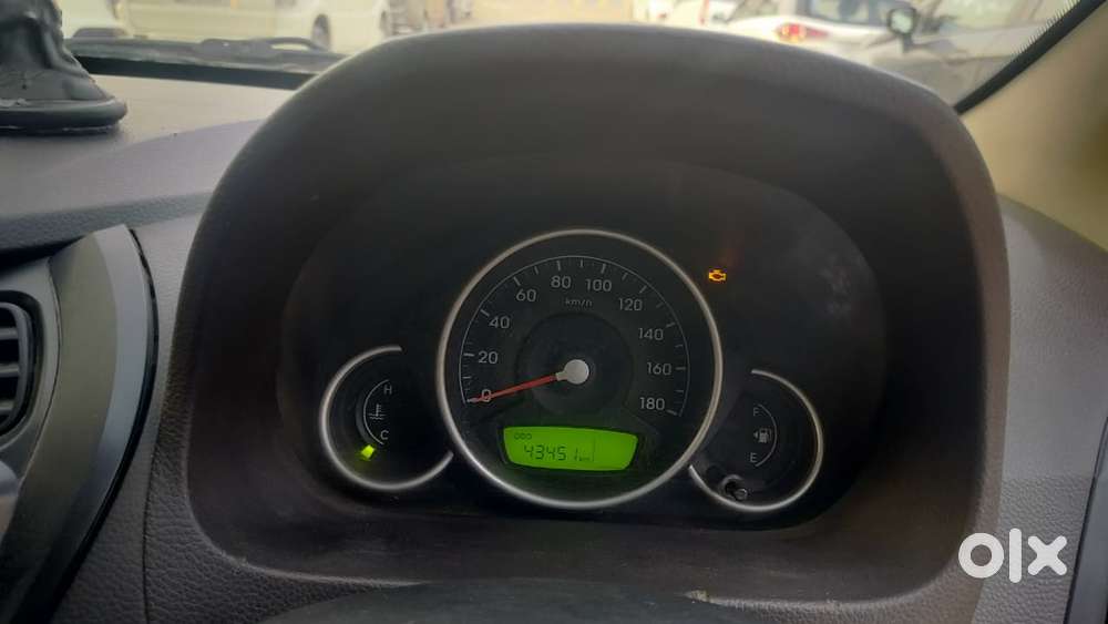 Hyundai Eon Era +, 2017, Petrol