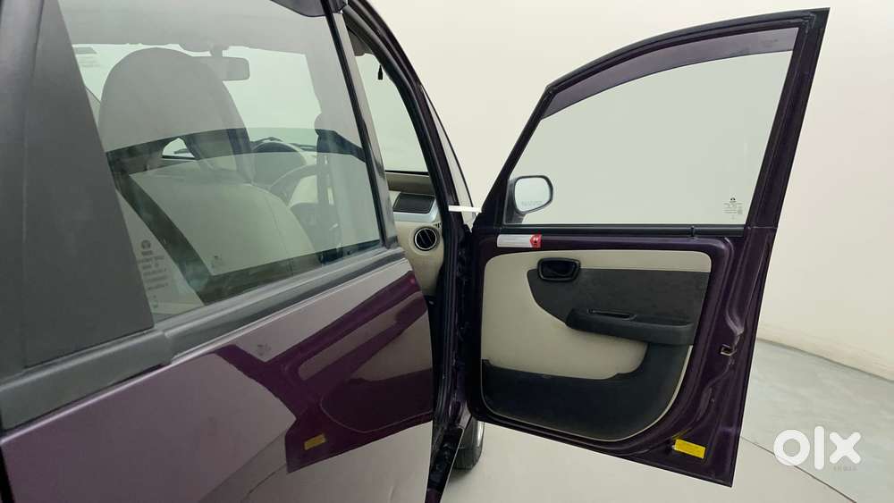 Tata Nano Xta, 2016, Petrol