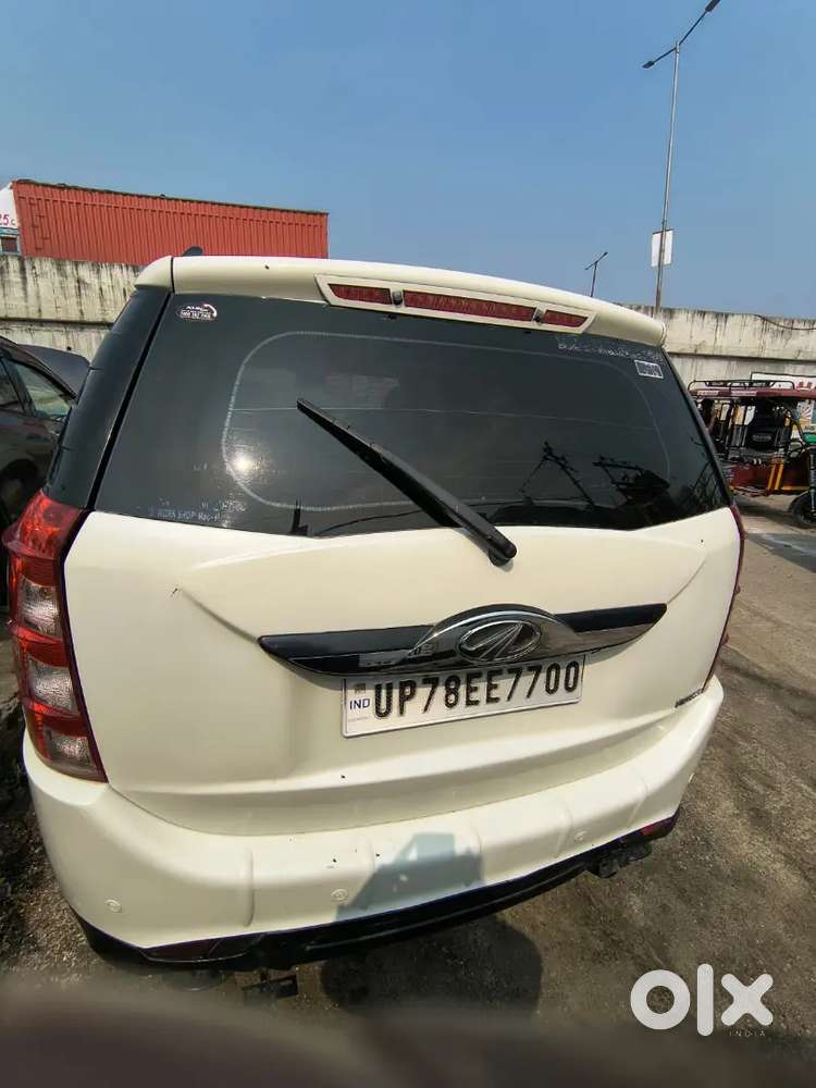 Sunroof Wali Mahindra Xuv 500 (automatic) – Best Condition Ki Gadi!