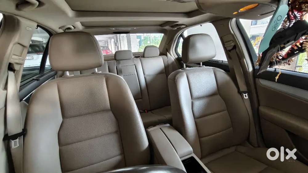 Mercedes-benz C220 Cdi Grand Edition With Vip Number(0002).