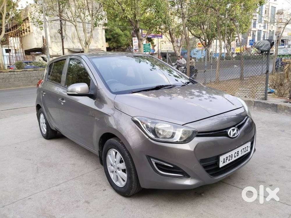 Hyundai I20 Sportz 1.2 Bs-iv, 2013, Petrol
