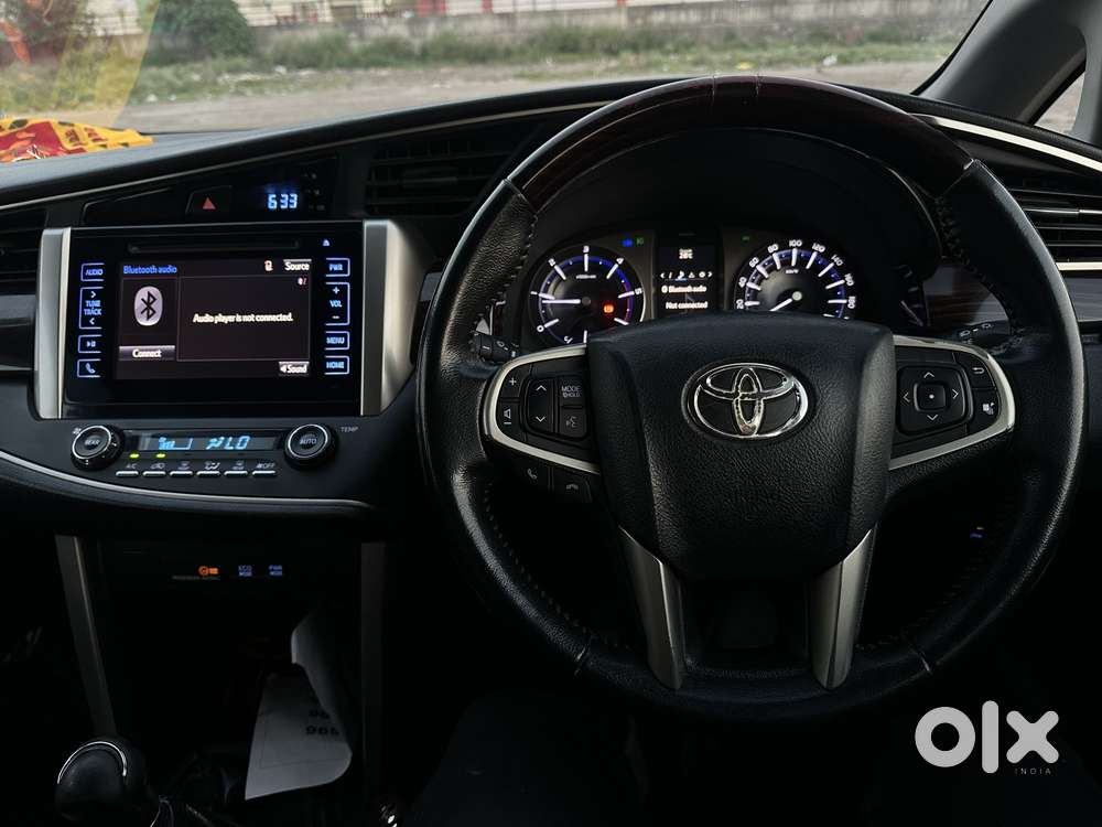 Toyota Innova Crysta 2.4 V, 2017, Diesel