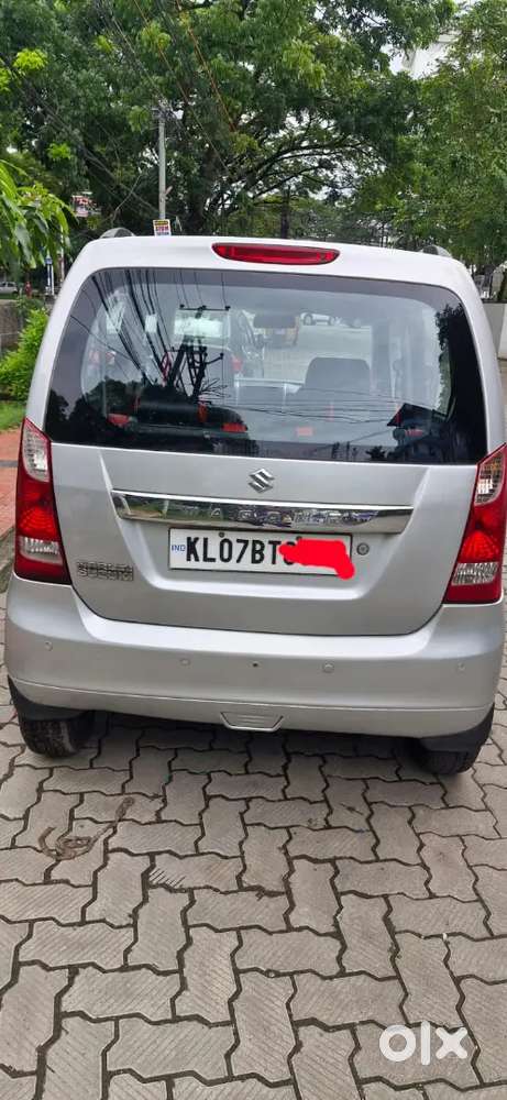 Maruti Suzuki Wagon R Lxi 2012