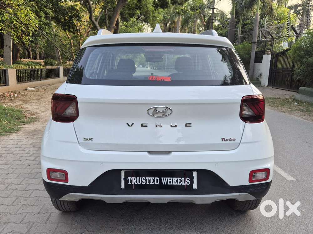 Hyundai Venue Sx Plus Turbo Dct, 2022, Petrol