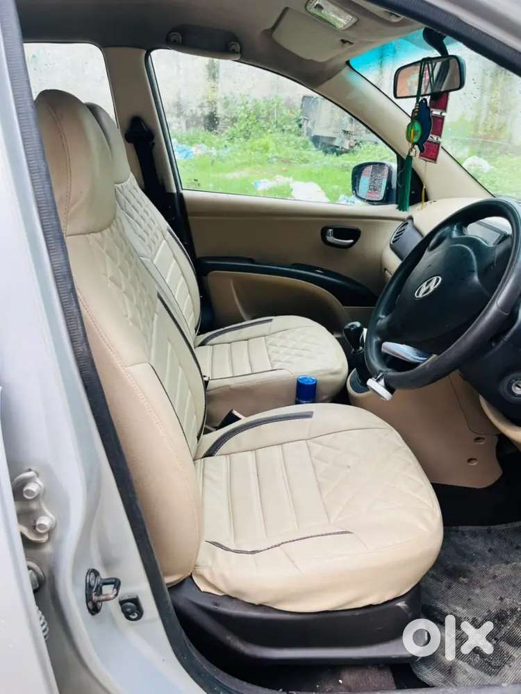 Hyundai I10 Gls Petrol 2010