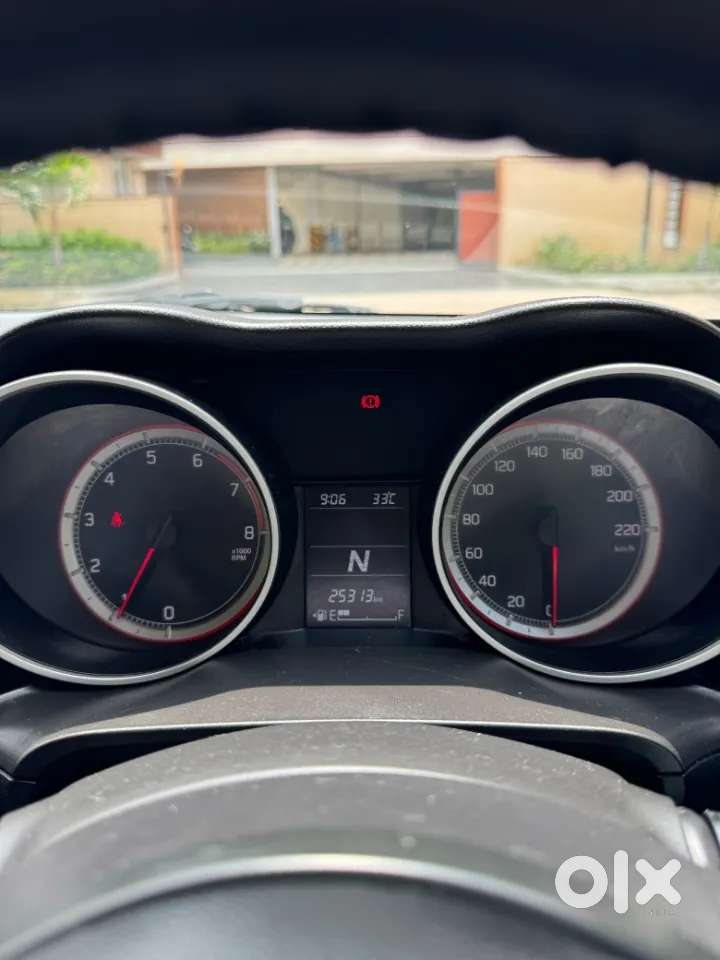 Maruti Suzuki Swift Amt Vxi, 2022, Petrol