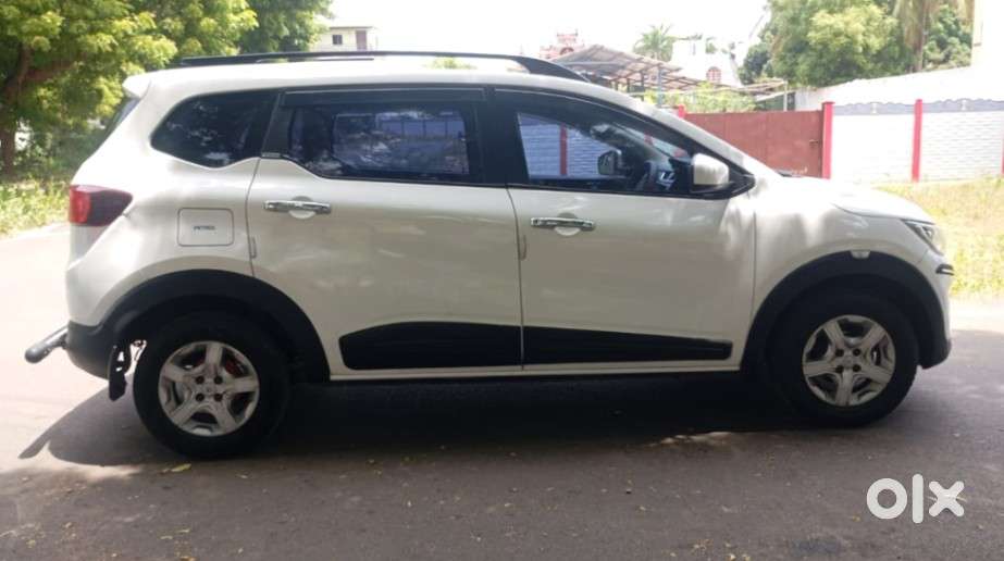Renault Triber Rxz, 2019, Petrol