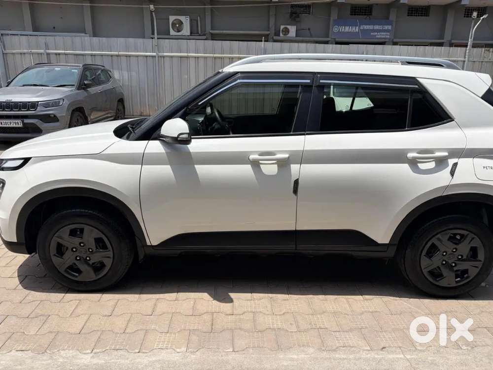 Hyundai Venue S(o) Petrol Manual 1.2 2024