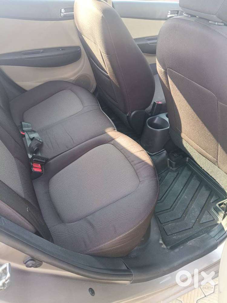 Hyundai I20 Sportz 1.4 Crdi, 2014, Diesel