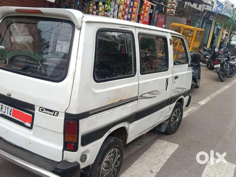 Maruti Suzuki Omni 2011