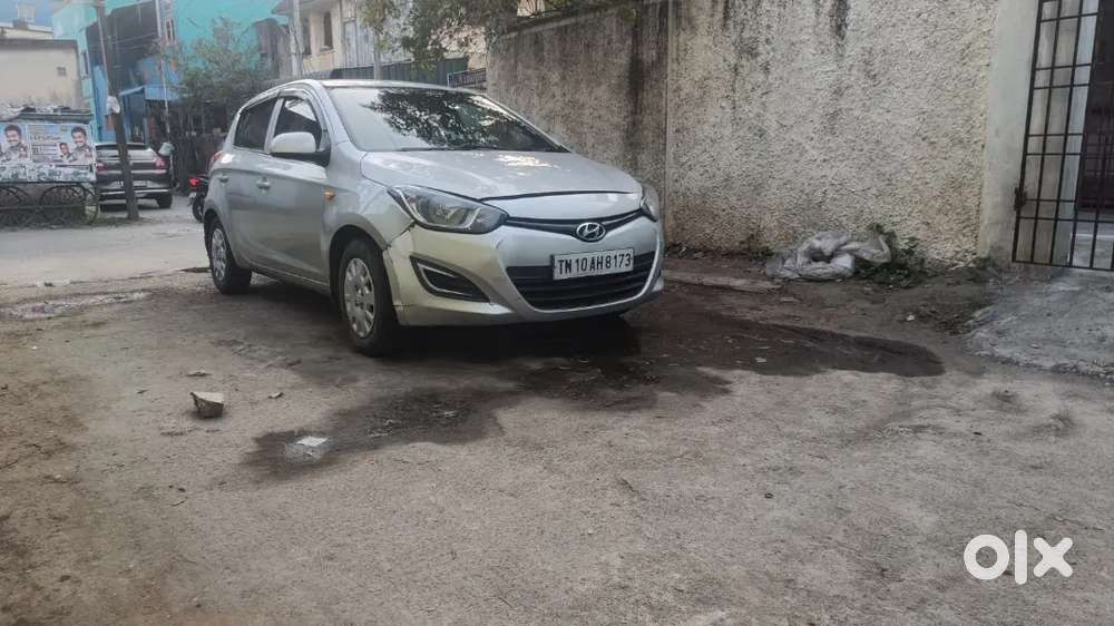 Hyundai I20 2012 Petrol 90000 Km Driven