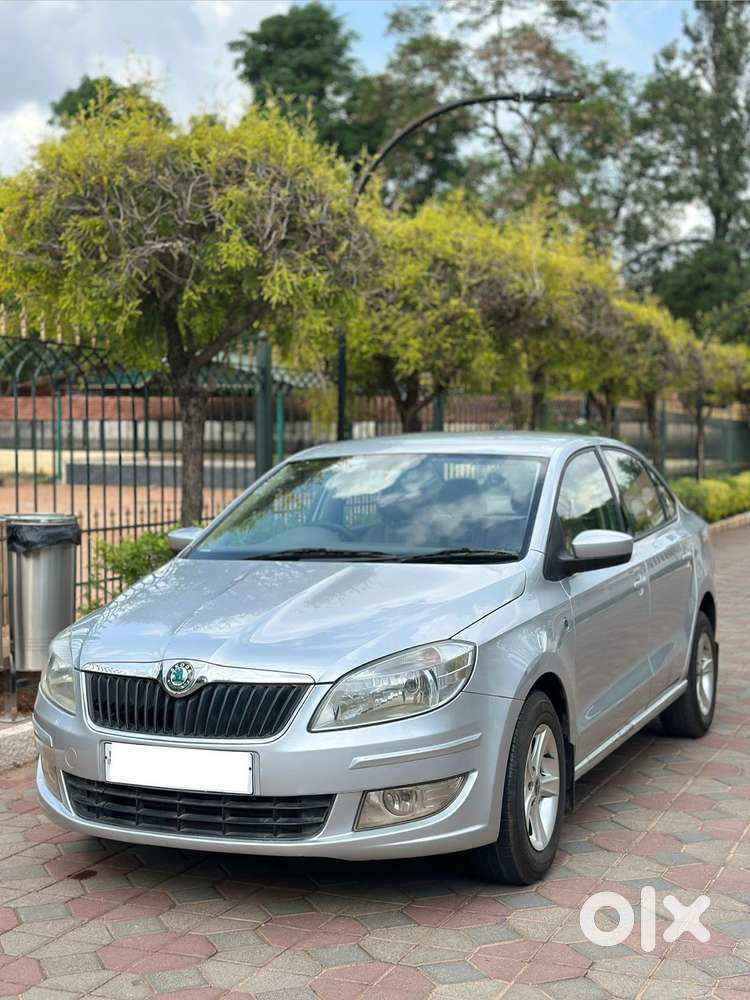 Skoda Rapid 1.6 Tdi Ambition, 2013, Diesel