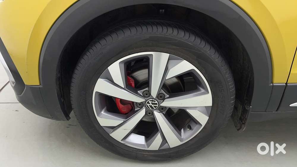 Volkswagen Taigun Topline 1.0 Tsi At (electric Seats), 2022, Petrol